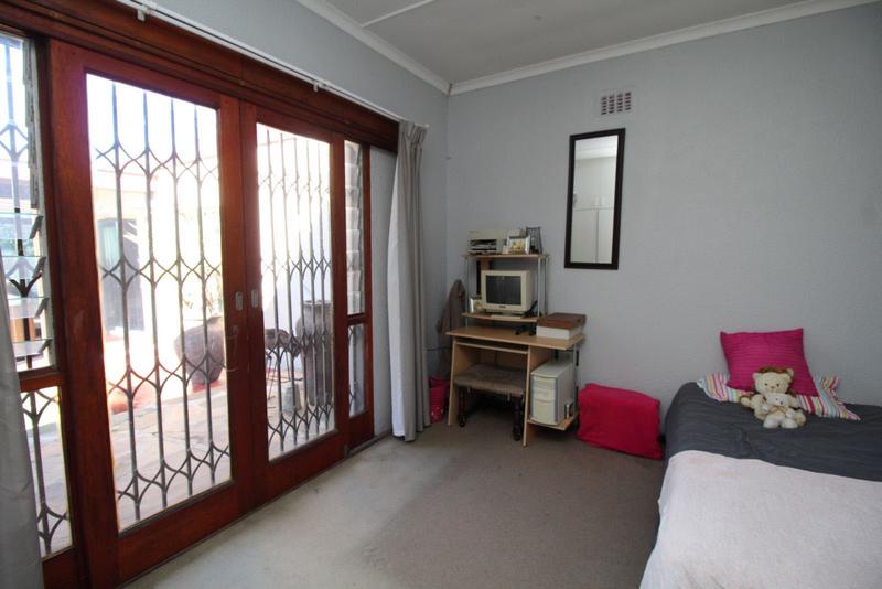 3 Bedroom Property for Sale in Churchill Estate Western Cape